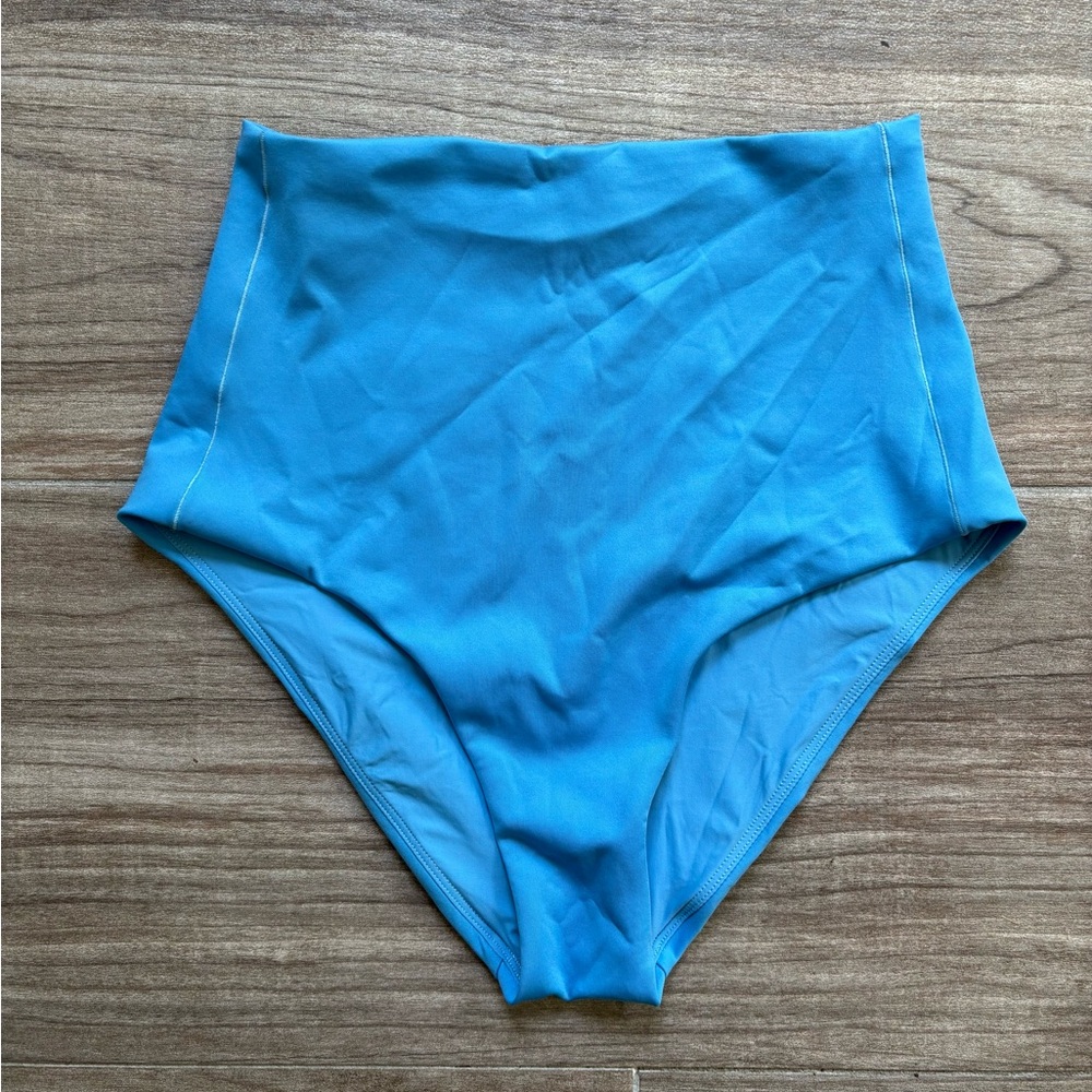 Left on Friday Hi Tide medium swim bottoms in color Point Break (blue)